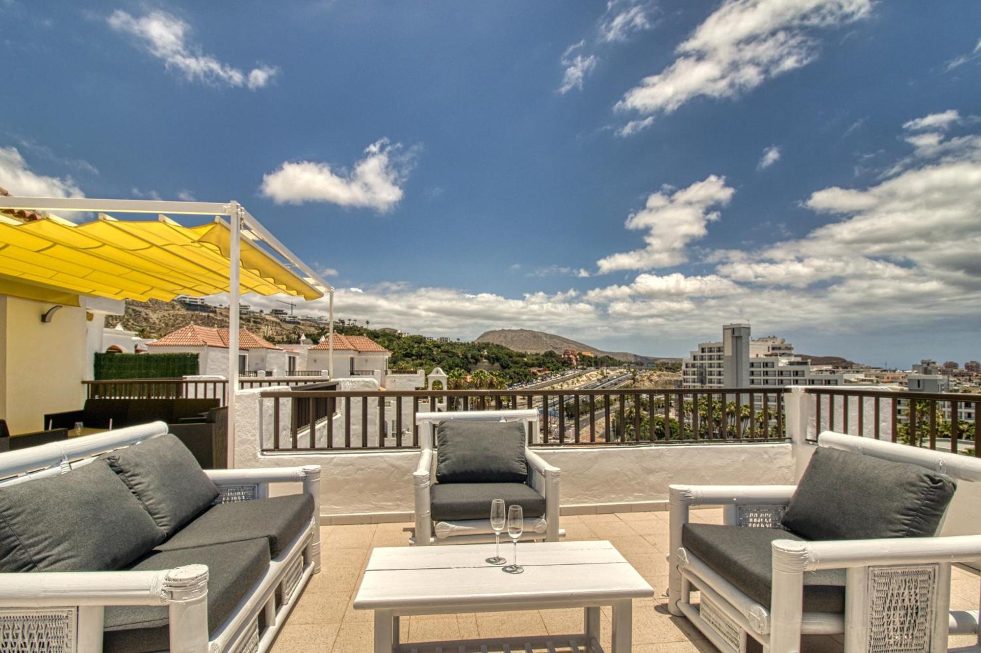 Апартаменти Penthouse Sea View Jacuzzy Terrace & Pool Плайя-Фаньябе Екстер'єр фото