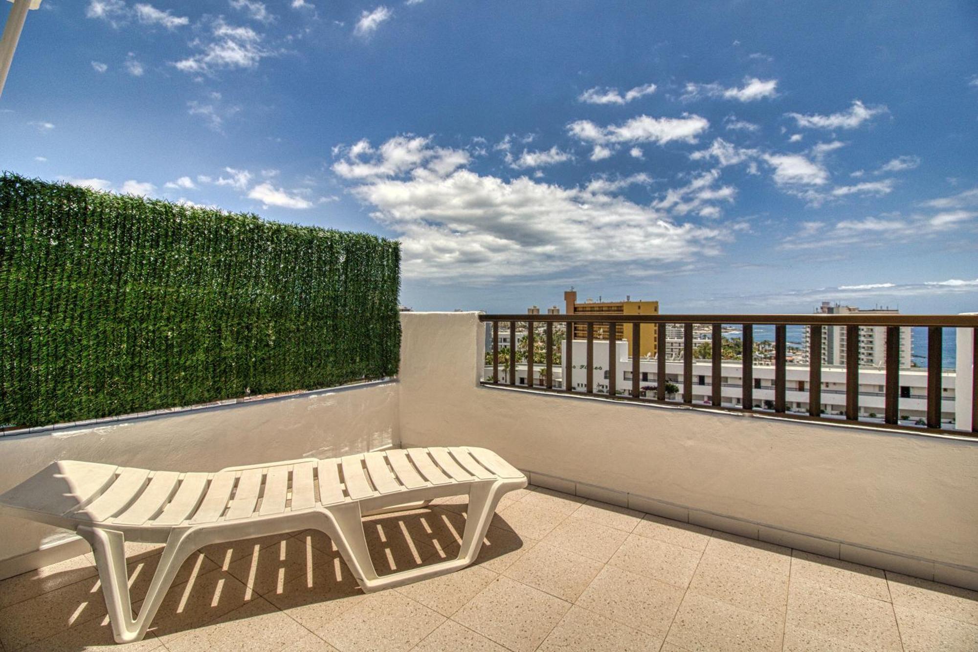 Апартаменти Penthouse Sea View Jacuzzy Terrace & Pool Плайя-Фаньябе Екстер'єр фото